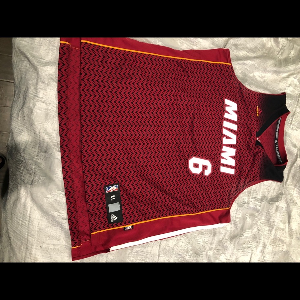 Lebron James xl adidas jersey